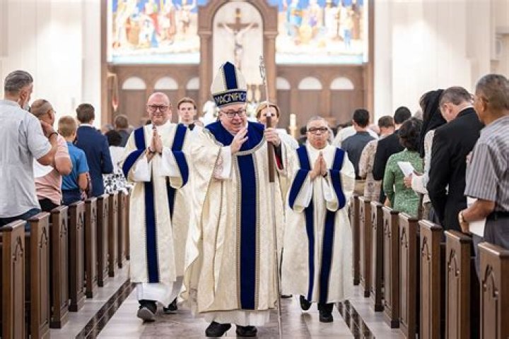 Are deacons ordained to say Mass?