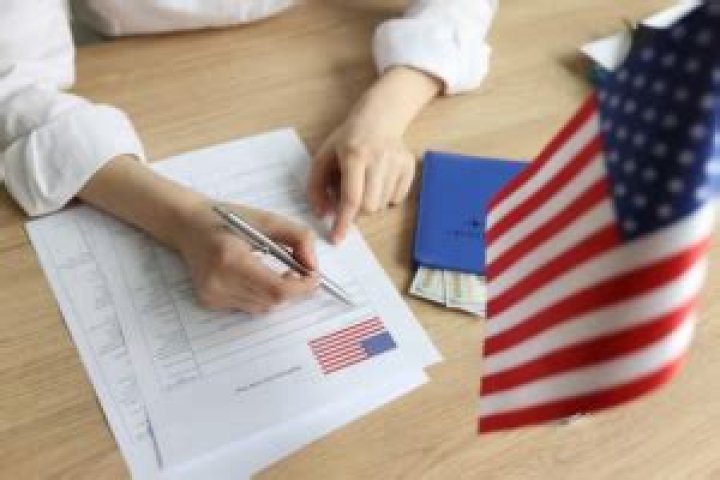 Can a domiciliary resident of another state live in Virginia?