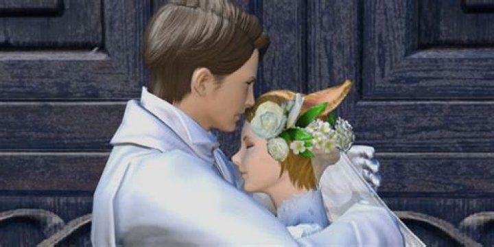 Can a separated married couple live in the same house?