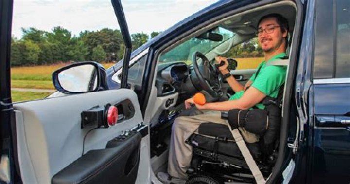 Can disabled drive a car?