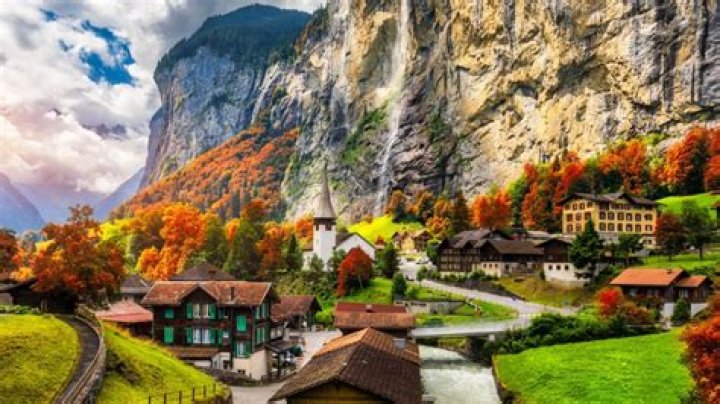 Can I move to Switzerland right now?