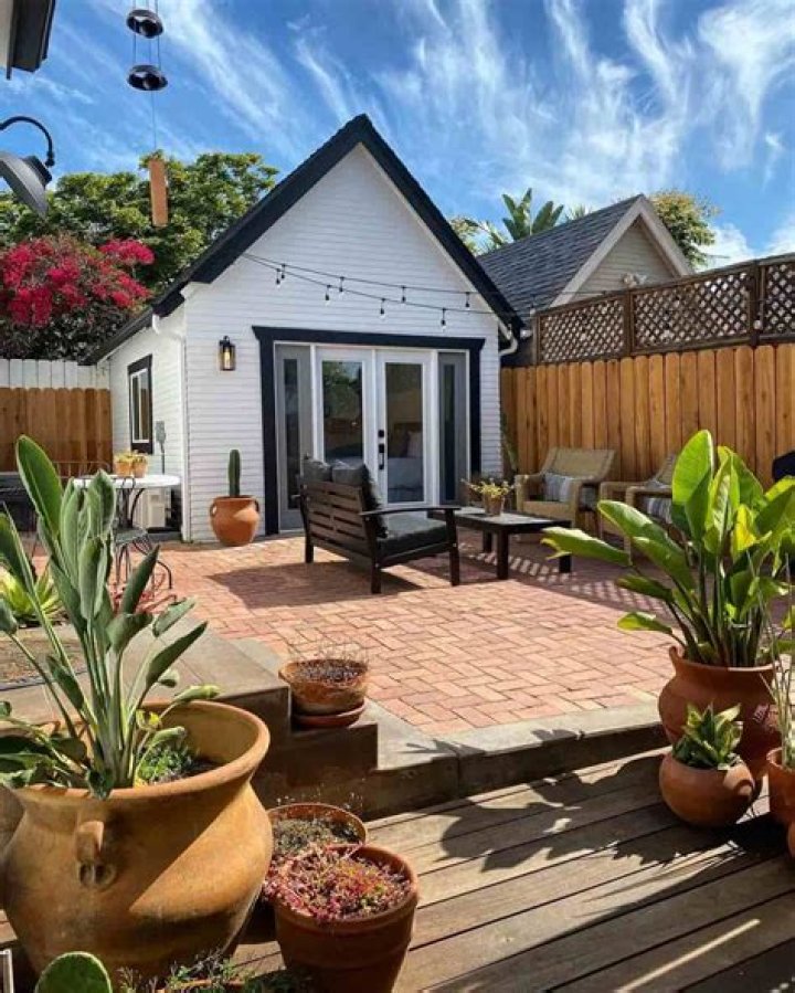 Can you build an inlaw suite?