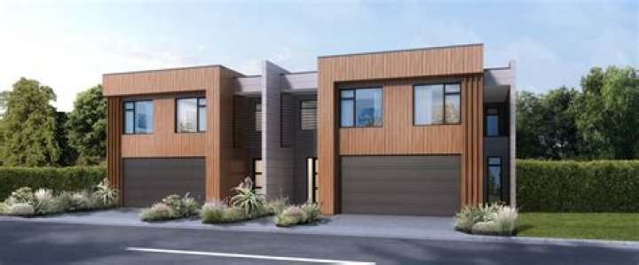Can you own one side of a duplex?
