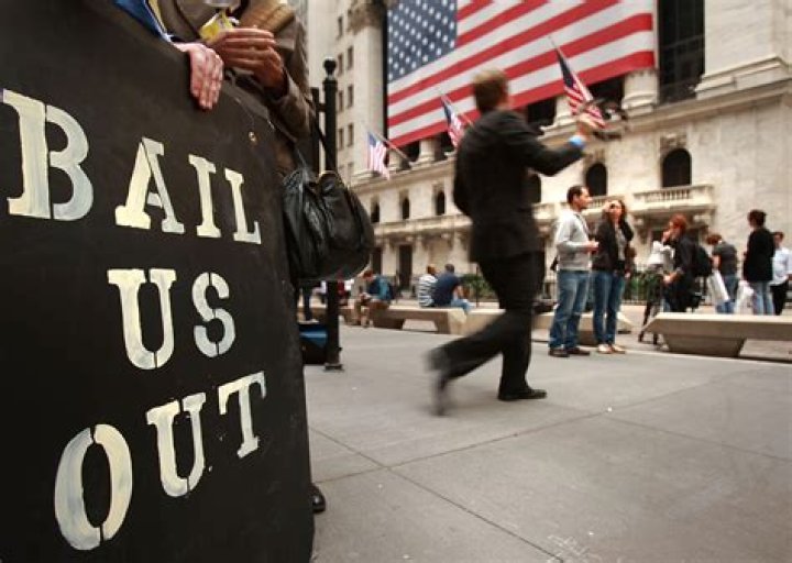 Did Goldman Sachs get bailed out in 2008?