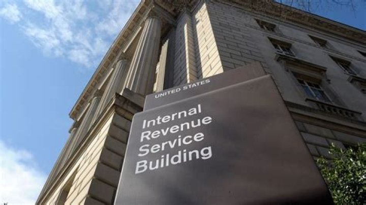 Do Chinese banks report to IRS?