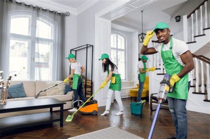 Do cleaning companies get a 1099?
