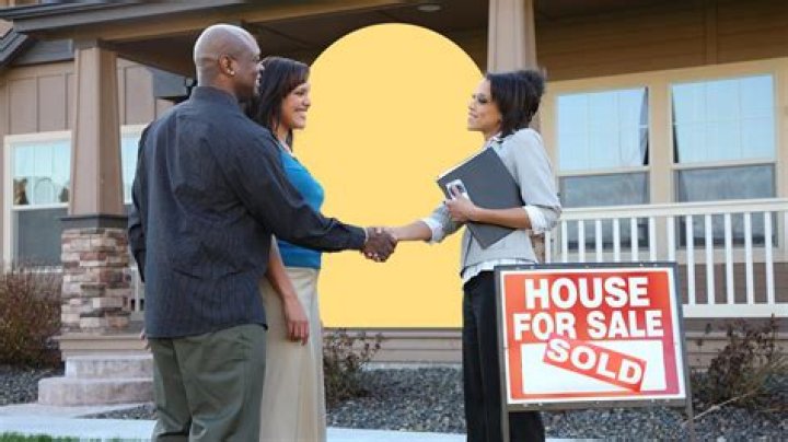 Do estate agents need buyers ID?