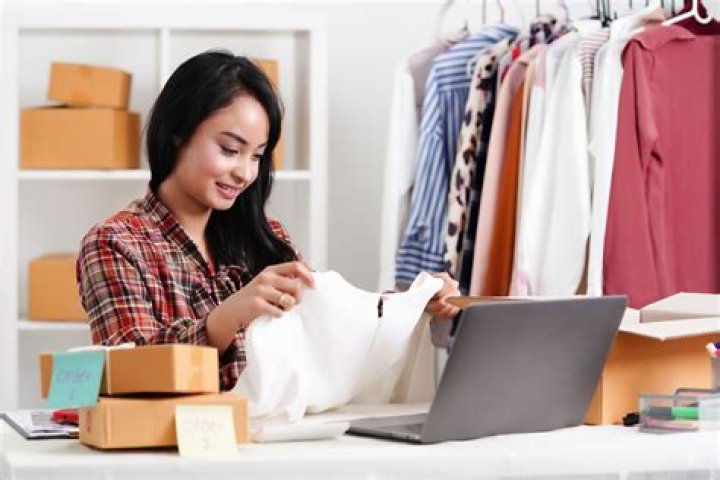 Do you need an LLC to sell clothes?