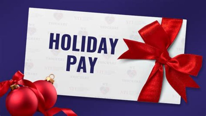 Does 7/11 have holiday pay?
