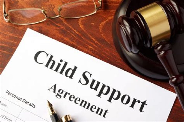 Does a man pay child support if he has joint custody?