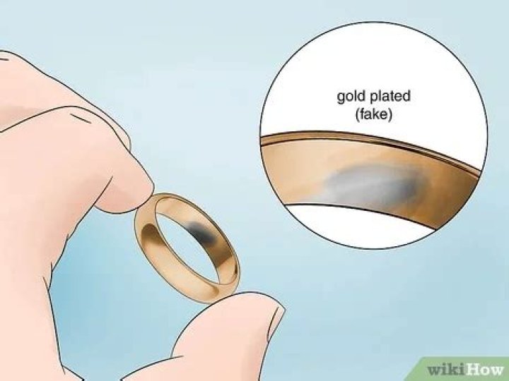 How can you tell if something is gold dust?