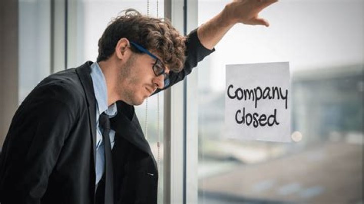 How do I dissolve a Minnesota corporation?