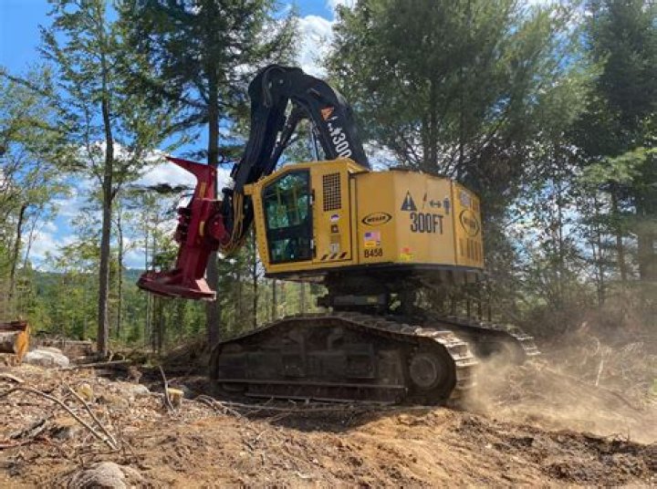 How do I start an online marketing website?