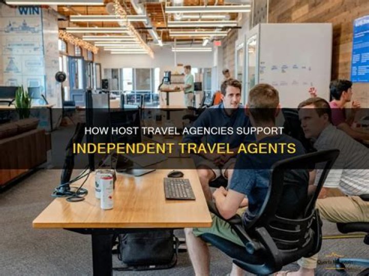 How do independent travel agents get clients?