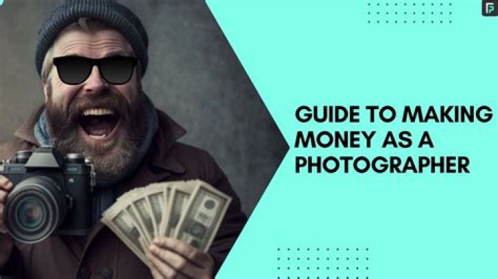 How do wedding photographers make money?
