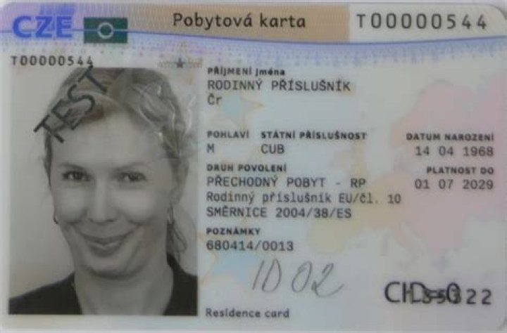 How do you become a resident of the Czech Republic?