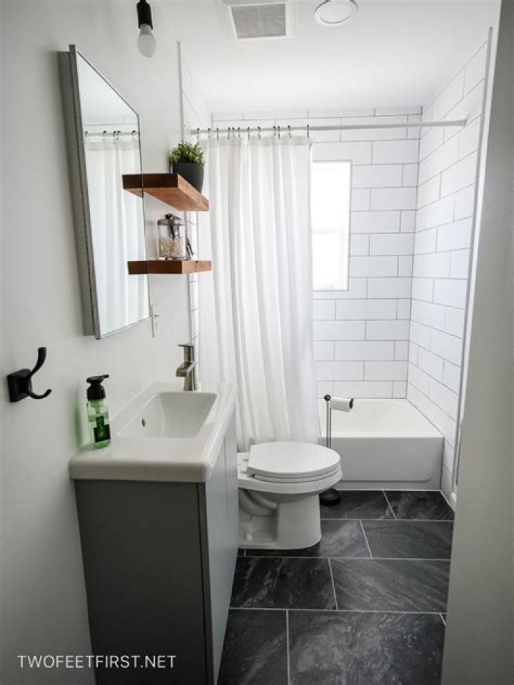 How do you bid on a bathroom remodel?