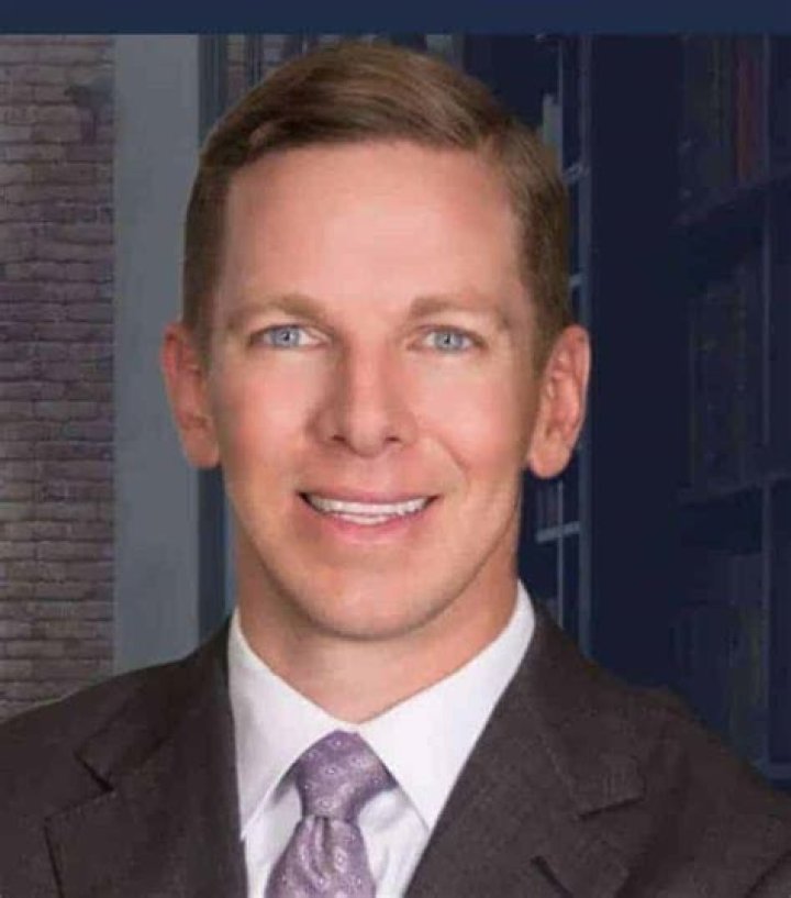 How do you fire an attorney in Florida?