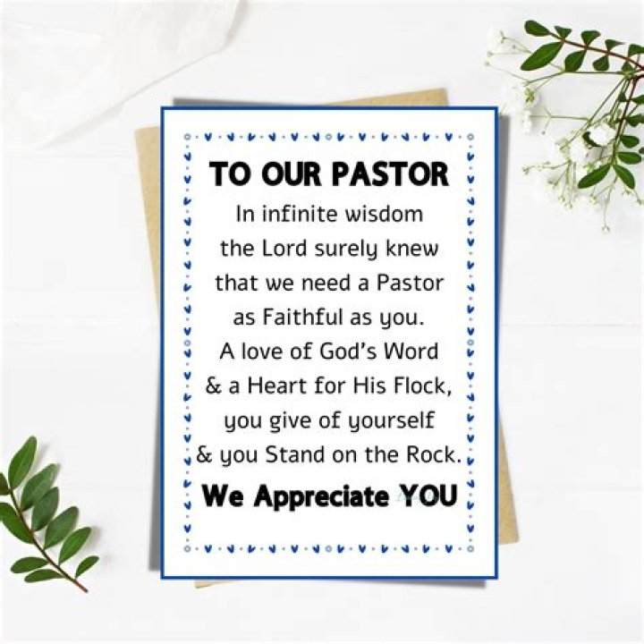 How much do associate pastors make?