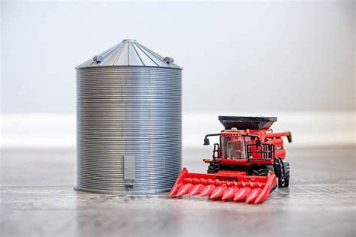 How much does a 20000 bushel grain bin cost?