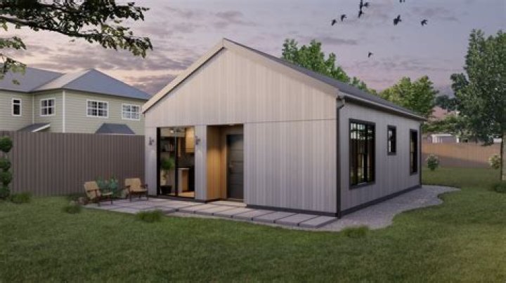 How much does it cost to build a 800 sq ft cottage?