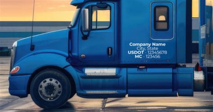 Is DOT a commercial license?