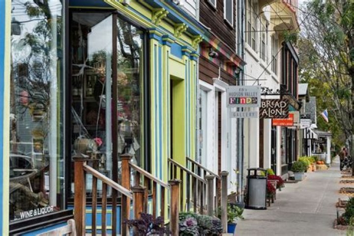 Is Rhinebeck NY considered upstate?