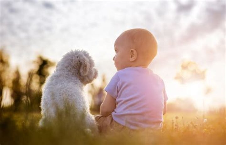 What age should my daughter move out?