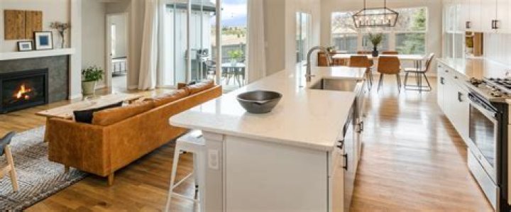 What are the stages of remodeling a house?