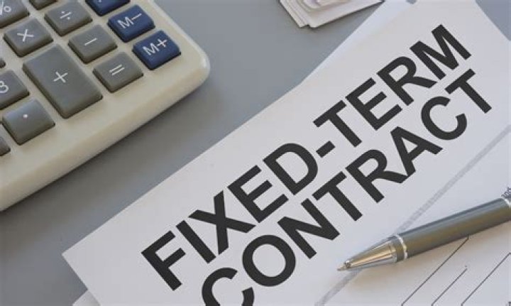 What is a 1 month fixed term contract?