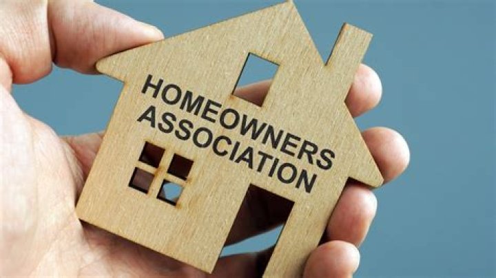 What is a HOA disclosure?