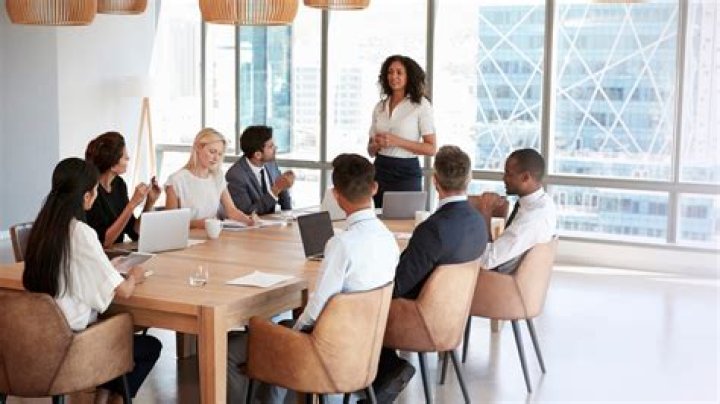 What sites are good for meeting people?