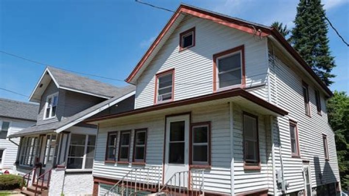 When the seller sells a house as is in Nevada it means?