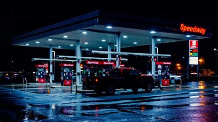 Who is buying Speedway?