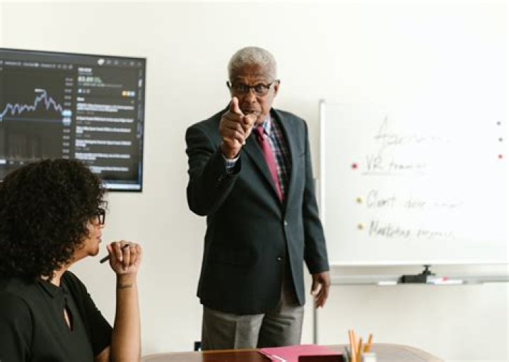 Who is responsible for payroll errors?