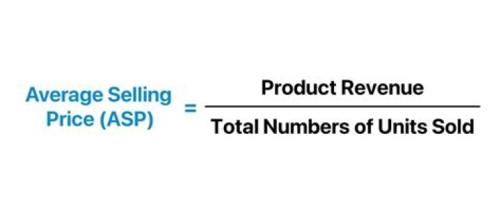 Who sets the initial price of a stock?