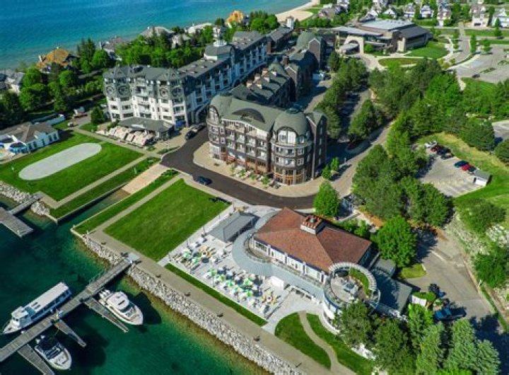 Why do I have trouble making conversation?